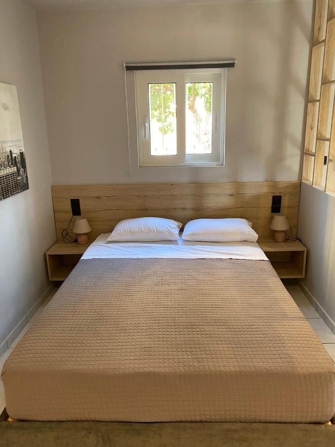 Downtown Corner Apartment Kalamata Luaran gambar